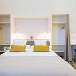 Feelathome Casa Bertrand 3*