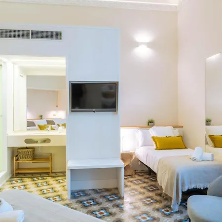 Hotel Feelathome Casa Bertrand *