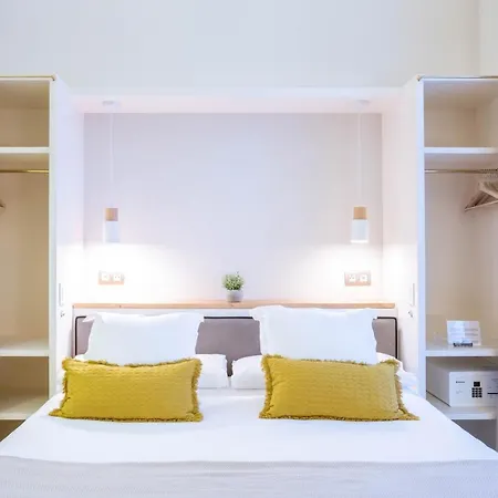 Hotel Feelathome Casa Bertrand *
