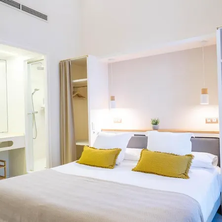 Hotel Feelathome Casa Bertrand Barcelona