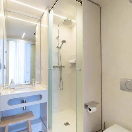 Отель Feelathome Casa Bertrand