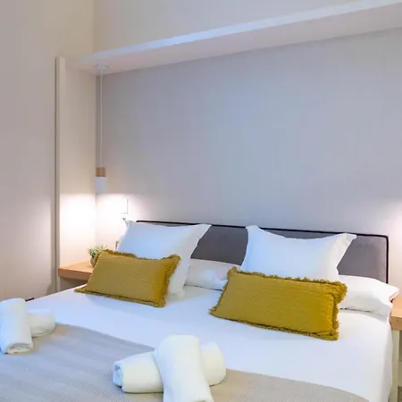 Feelathome Casa Bertrand Barcelona