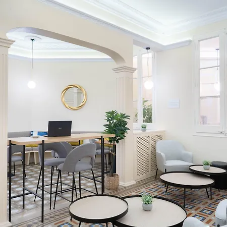 Hotel Feelathome Casa Bertrand Barcelona
