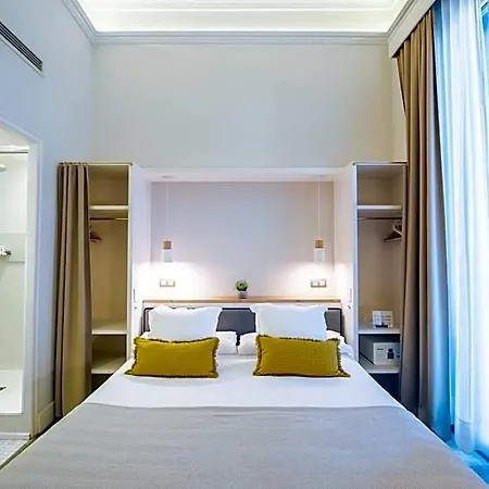 Feelathome Casa Bertrand Hotel