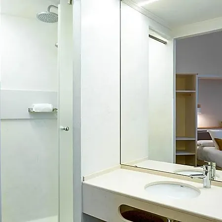 Hotel Feelathome Casa Bertrand 3*