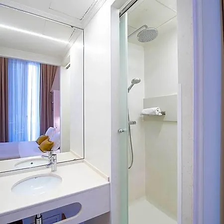 Hotel Feelathome Casa Bertrand Barcelona