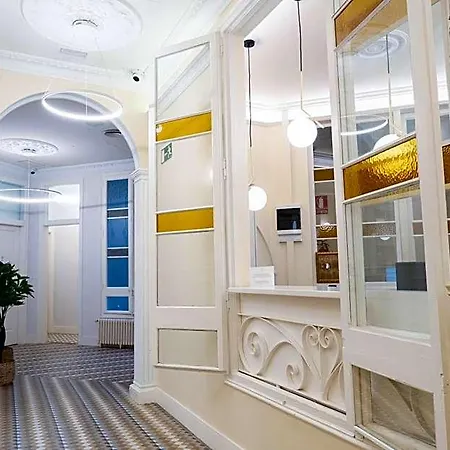 Feelathome Casa Bertrand Hotel 3*