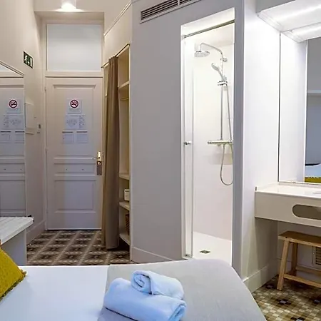 Feelathome Casa Bertrand 3* Barcelona