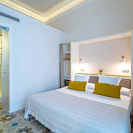 Hotel Feelathome Casa Bertrand 3*