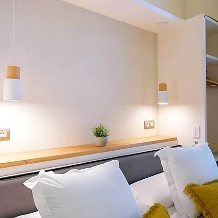 Feelathome Casa Bertrand 3* Barcelona
