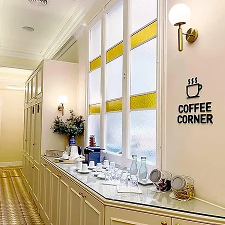 Feelathome Casa Bertrand Barcelona