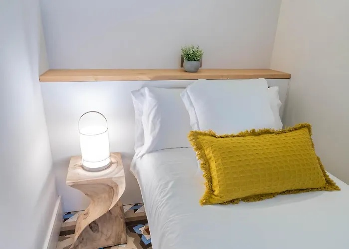 Feelathome Casa Bertrand 3*
