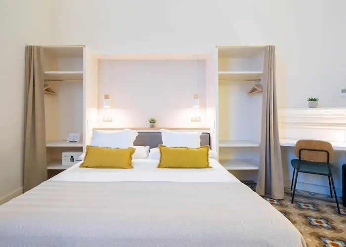 Feelathome Casa Bertrand 3* Barcelona