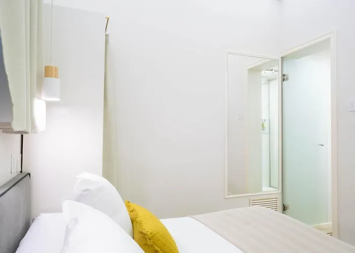 Feelathome Casa Bertrand Barcelona