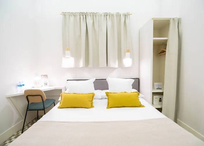 Hotel Feelathome Casa Bertrand Barcelona