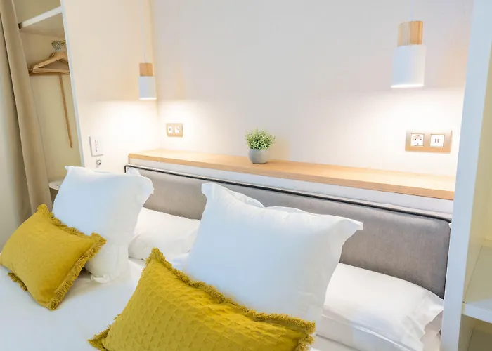 Feelathome Casa Bertrand Barcelona