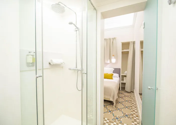 Feelathome Casa Bertrand Hotel Barcelona