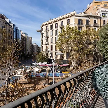 Feelathome Casa Bertrand * Barcelona