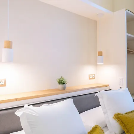 Hotel Feelathome Casa Bertrand Barcelona